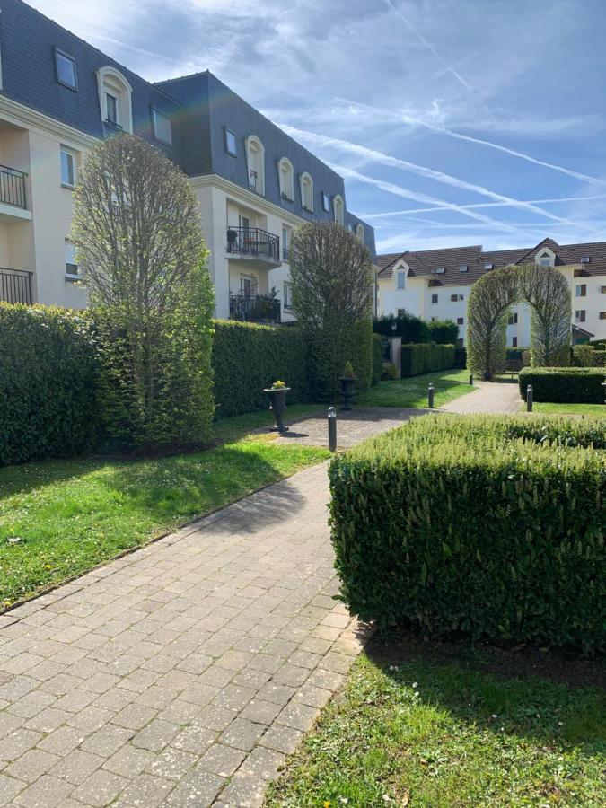 Luxury Appartement Disneyland Magny-le-Hongre Esterno foto
